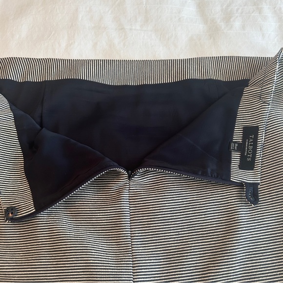 Talbots Stripe Pencil Skirt Navy Blue and White Textured Plus size 18W Petite - Picture 13 of 15